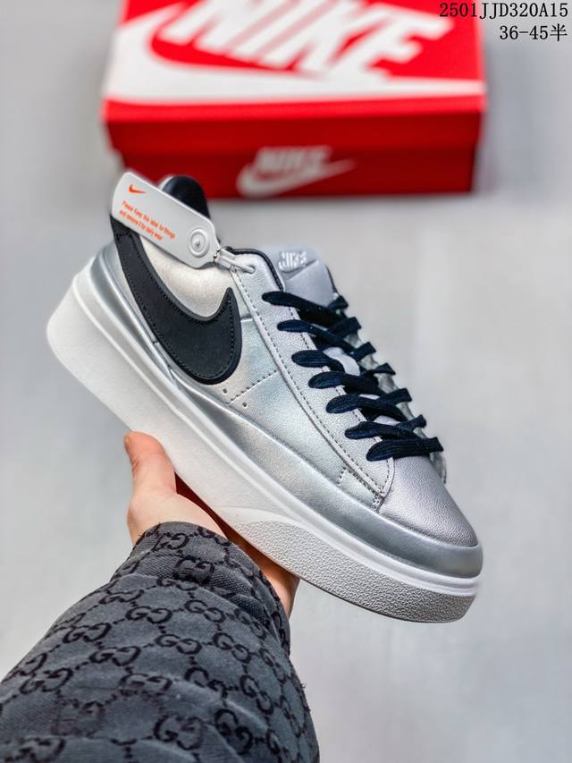 Nike 耐克 Nike Blazer Phantom Low 运动鞋 将现代格调与经典 Nike 风范巧妙糅合。采用轻盈利落设计，焕新演绎经典鞋款。该鞋款带来