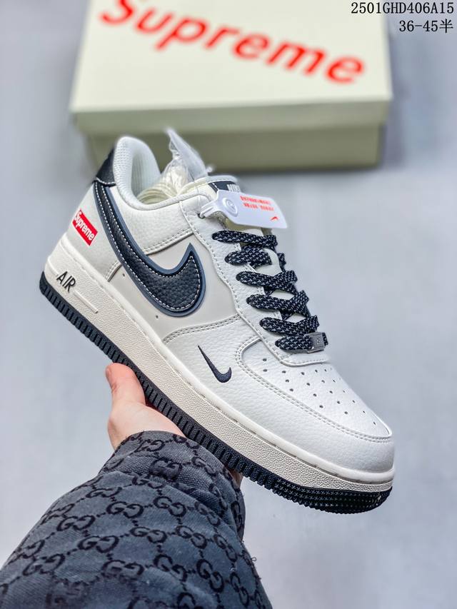 海外限量发售！公司级Nike Air Force 1 '07 Low “斯图西联名 米灰生胶底”空军一号 低帮 运动鞋 休闲鞋 折边针车 工艺难度大 原楦头原纸