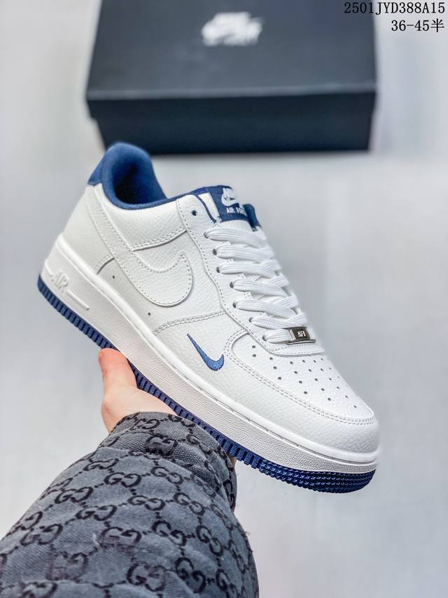 海外限量发售！公司级Nike Air Force 1 '07 Low “北面联名--米白蓝红”空军一号 低帮 运动鞋 休闲鞋 折边针车 工艺难度大 原楦头原纸板