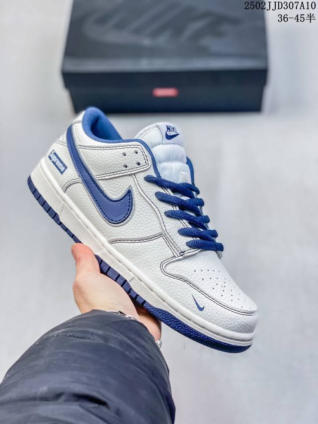 真标 耐克Nike Dunk Low 板鞋 Sb系列经典百搭休闲运动板鞋加厚鞋舌的填充，使舒适性大大提升，同时也更方便穿脱中底部分则加入了脚感柔软舒适Zooma