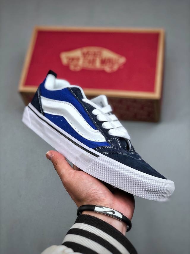 Vans Knu Skool X Disney 迪士尼联名款 狮子王 面包鞋 Vans携手迪士尼庆祝100周年 以Knu Skool面包鞋呈现反派的魅力狮子王动