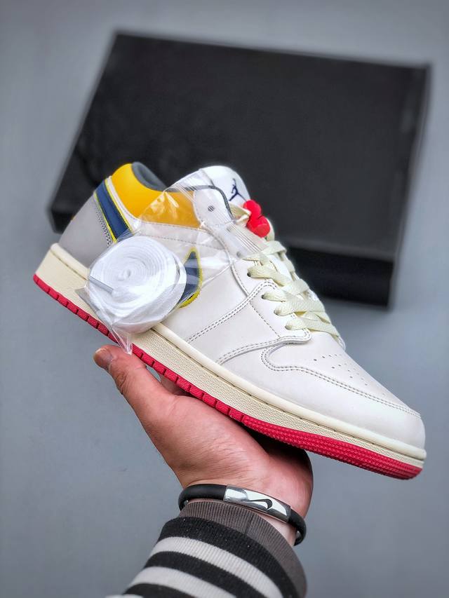 Air Jordan 1 Low Aj1 乔1鸳鸯色 市场唯一独家头层皮打造 原鞋原档案开发 原厂皮料 原档冲孔鞋头 正确满胶鞋垫 四线拉帮 原厂织唛标 鞋舌高