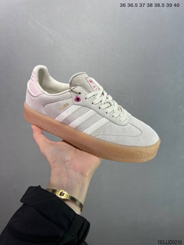 公司级Adidas Samba Xlg 百搭单品 舒适百搭 潮流增高低帮板鞋 全新的设计Samba Xig 加大加厚的鞋型设计 妥妥的时下流行面包鞋 鞋头麂皮加