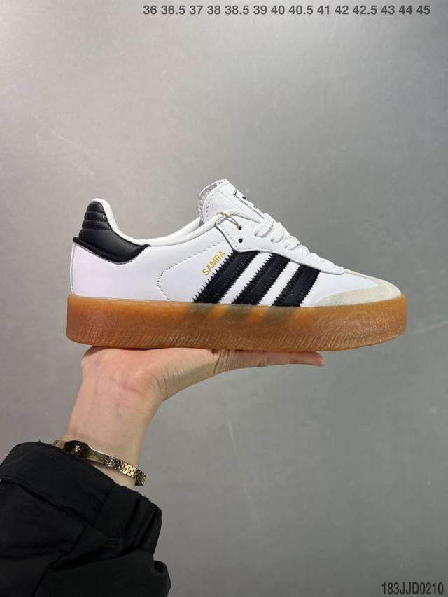 公司级Adidas Samba Xlg 百搭单品 舒适百搭 潮流增高低帮板鞋 全新的设计Samba Xig 加大加厚的鞋型设计 妥妥的时下流行面包鞋 鞋头麂皮加