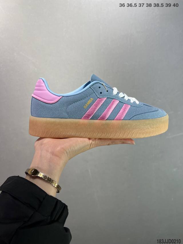 公司级Adidas Samba Xlg 百搭单品 舒适百搭 潮流增高低帮板鞋 全新的设计Samba Xig 加大加厚的鞋型设计 妥妥的时下流行面包鞋 鞋头麂皮加