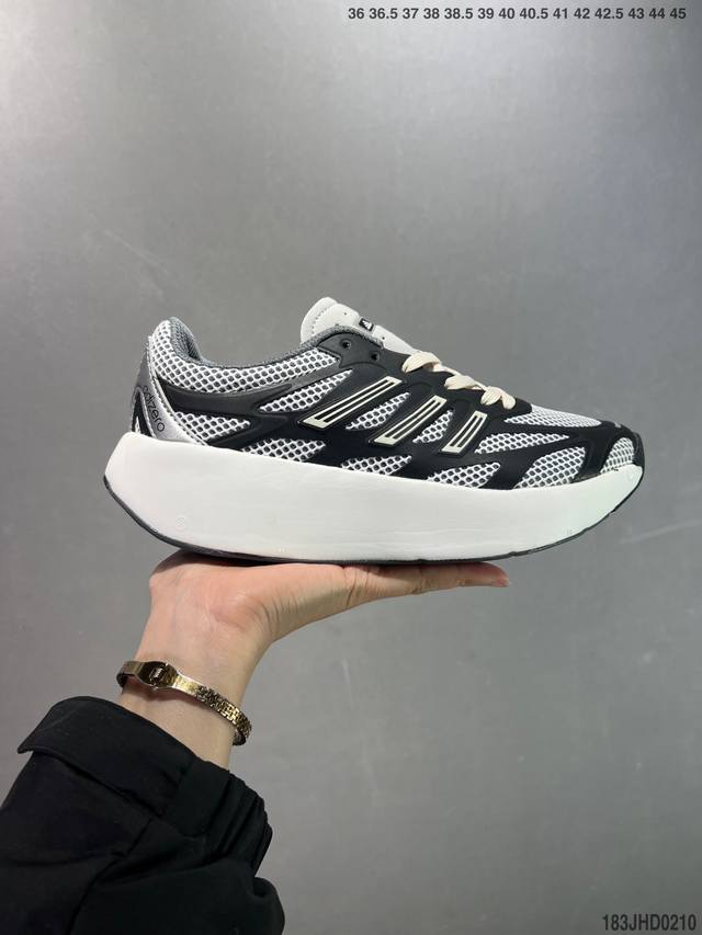 公司级Adidas Adizero Aruku Sky Rush 此款以简约大方的造型设计，给人以随性休闲的时尚格调，穿着舒适轻便，运动灵活自如，满足日常个性穿