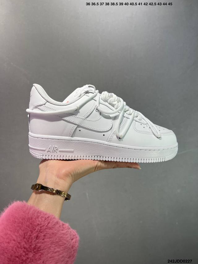 Nike Air Force 1 Low’07 空军一号低帮休闲板鞋 定制皮料 原楦原纸板 纯正空军版型 内置全掌气垫 货号：男 Cw2288-114 女 Dd