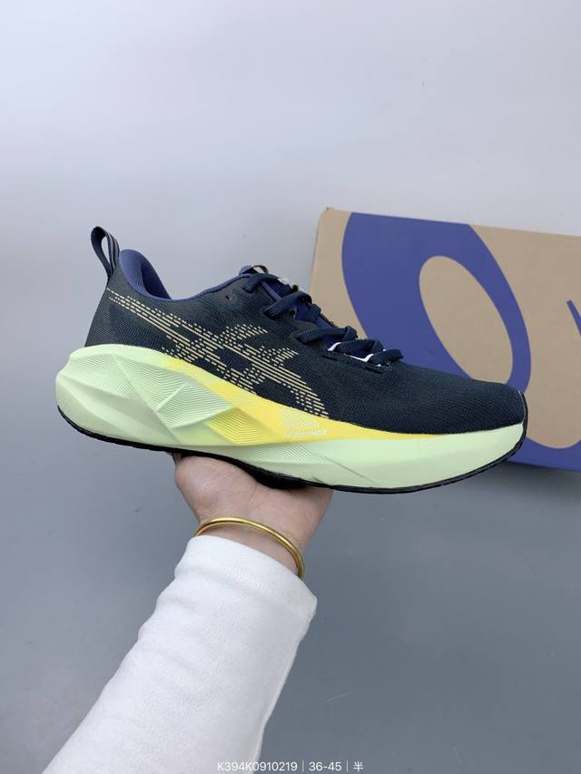 公司级Asics Novablast 5 Le轻量跑鞋 低帮轻量透气缓震休闲运动跑步鞋 Novablast 5 鞋款秉承 Asics 设计理念 尊重日本的“改善