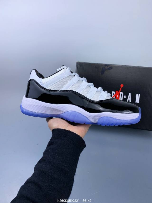 Air Jordan 11 Cherry Aj11 乔丹11代 Aj11 乔11 白红 乔丹篮球鞋系列 整双鞋以白红色为主调，红色的漆皮搭配白色的尼龙和皮革鞋面 - 点击图像关闭