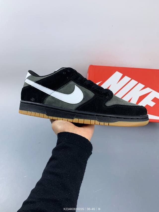 Nike Sb Dunk Low 独家版型蒸餾加工帶來的是更好的视觉和脚感体验 清洁度 电绣工艺 皮料切割干净无任何毛边 细节完美 Size：如图 编码：K23