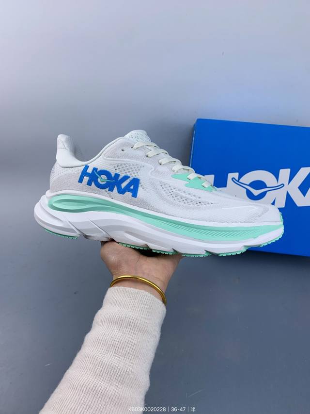 Hoka One One Cii Fton 克里夫顿 鞋面织物合成革。鞋底采用Eva板材发泡 脚感舒适 减震耐磨透气跑步运动鞋 Size：如图 编码：K603K