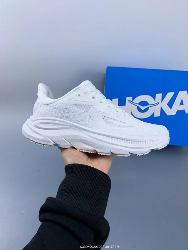 Hoka One One Cii Fton 克里夫顿 鞋面织物合成革。鞋底采用Eva板材发泡 脚感舒适 减震耐磨透气跑步运动鞋 Size：如图 编码：K339K