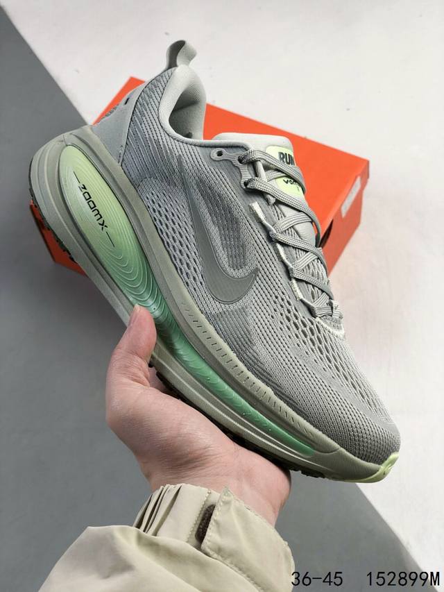 公司级带半码！ 耐克 Nike Air Zoom Vomero 18 全新科技提前原鞋开发 区别市面真标版本 必定是官方强力主推款式，真正的Zoom缓震科技嵌入 - 点击图像关闭