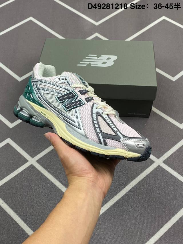 公司级New Balance M1906系列复古单品宝藏老爹鞋款 公司级版本复古元素叠加 质感超级棒 楦版型材料细节做工精细 作为Nb最经典的档案鞋型之一 与2