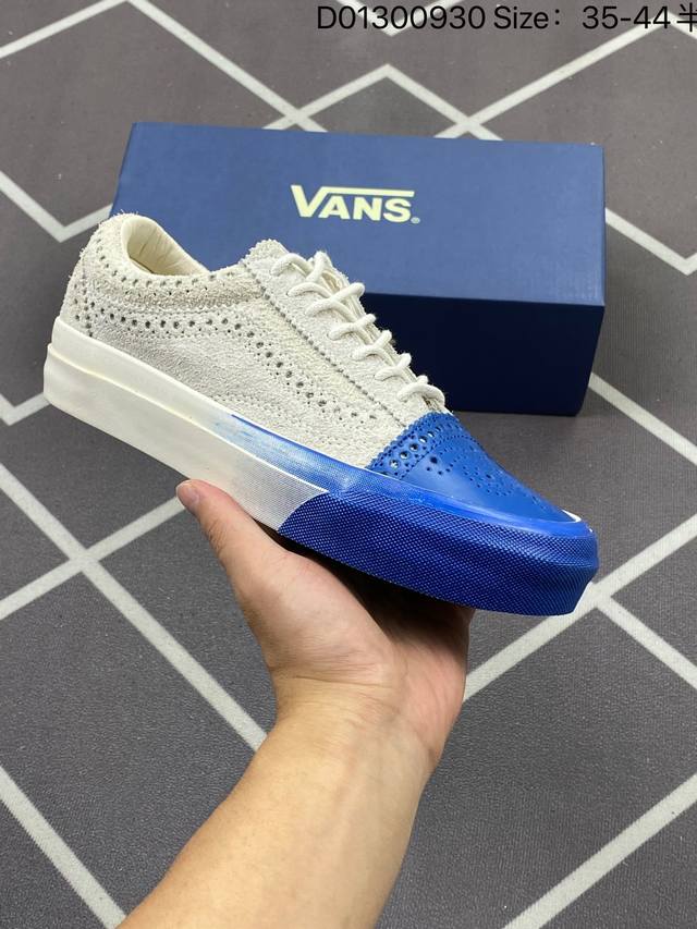 硫化工艺万斯 Vans Old Skool 厚底增高经典款 延续了经典的帆布与麂皮结构，百搭休闲低帮运动滑板鞋 。其实Style 36就是现在风靡潮流的Vans