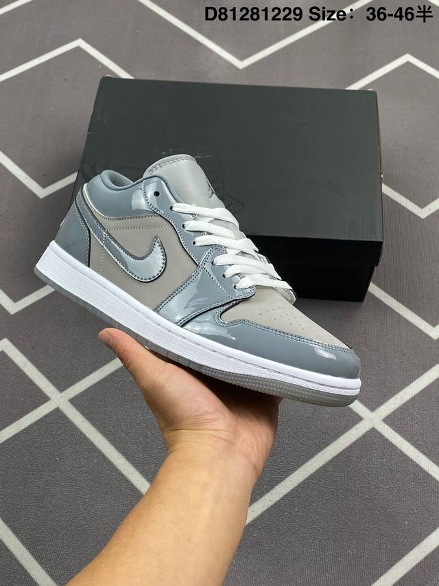 公司级 头层皮 耐克 乔丹Air Jordan 1 Low Aj1 乔1 乔丹1代Aj1 低帮复古文化休闲运动篮球鞋 复古板鞋。该鞋款从 1985 年元年款汲取