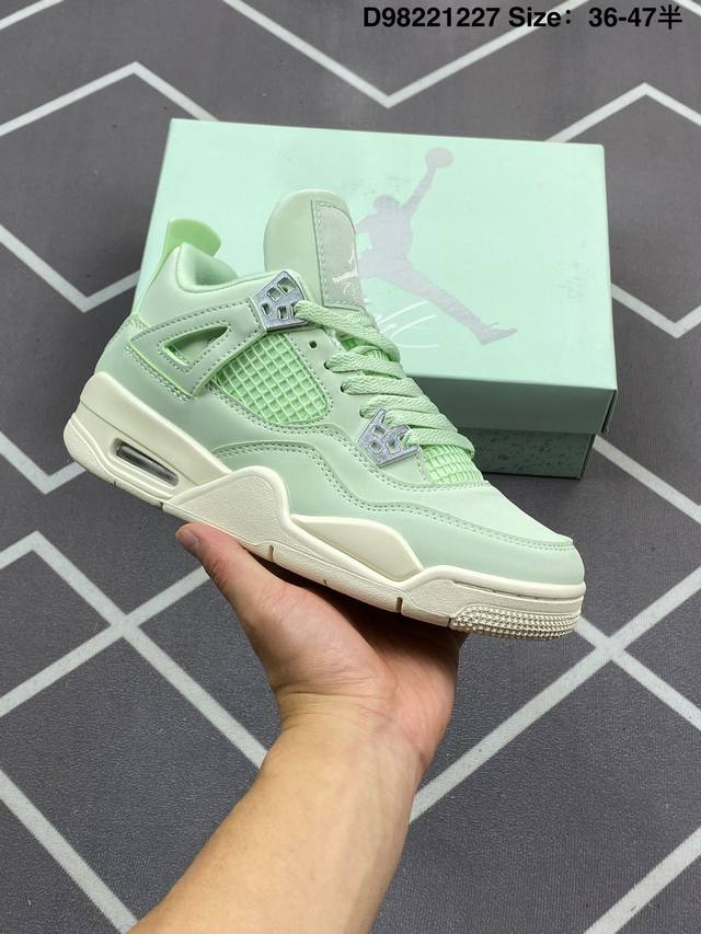 真标耐克Nike Air Jordan 4 Retro 迈克尔 乔丹Aj4代中帮复古休闲运动文化篮球鞋 货号:Hv0823-003 尺码:36 36.5 37.