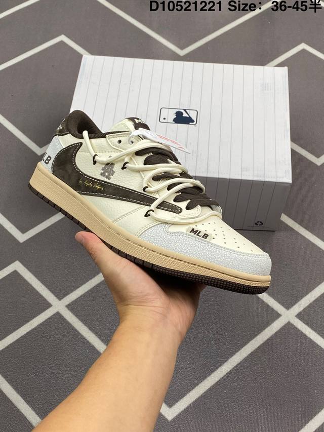 公司级Aj1倒勾Travis Scott X Air Jordan 1 ” Reverse Mocha “ Aj1乔1 Ts 闪电 联名倒钩 低帮文化篮球鞋 完 - 点击图像关闭