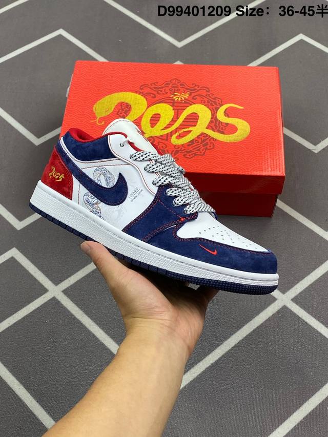 公司级Nike Air Jordan 1 Low Aj1乔1低帮休闲板鞋 同步官方配色 市场唯一独家头层皮打造 原鞋原档案开发 原厂皮料 原档冲孔鞋头 正确满胶