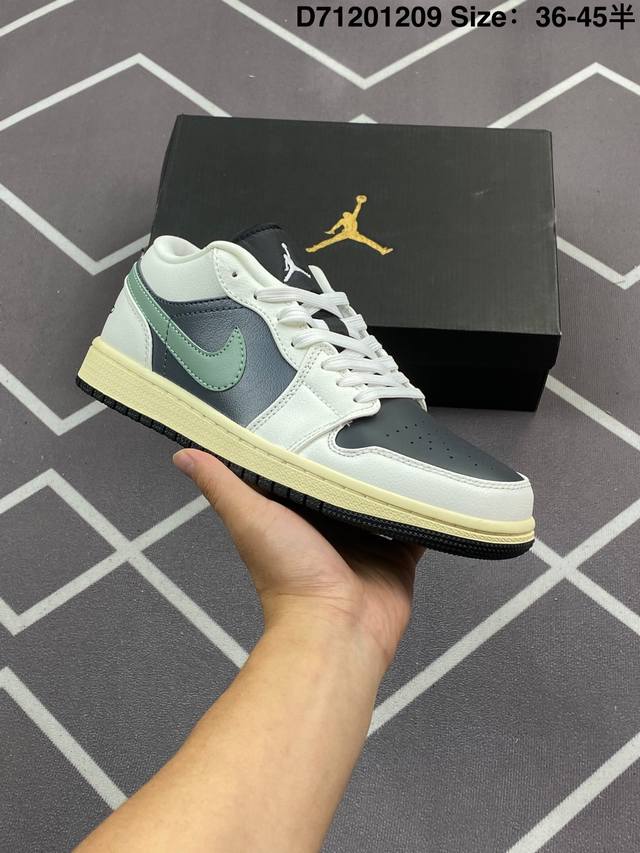 乔丹Air Jordan 1 Low Aj1乔1 同步官方配色低帮休闲板鞋 Dc0774 001 码数：36 36.5 37.5 38 38.5 39 40 4