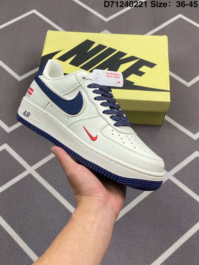 耐克Nike Air Force 1“07空军一号低帮百搭休闲运动板鞋。柔软、弹性十足的缓震性能和出色的中底设计，横跨复古与现代的外型结合，造就出风靡全球三十多