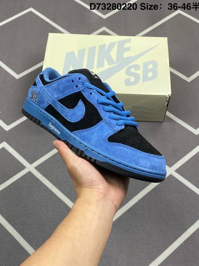 耐克Nike Dunk Low 扣篮系列 复古低帮休闲运动滑板板鞋 采用脚感柔软舒适Zoomair气垫 有效吸收滑板等极限运动在落地时带来的冲击力 为街头运动者