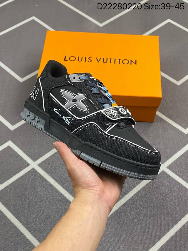 全新Lv路易威登Louis Vuitton Trainer Sneaker Low休闲运动文化百搭篮球板鞋 ！ 编码：D22280220 Size:39-45