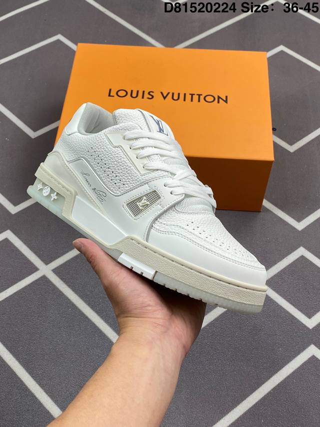 Louis Vuitton Lv路易威登驴牌经典 老爹鞋 小红书爆款 Archlight Sneaker在外形上面并非完全是复古风的老爹鞋，而是将老爹鞋的线条和