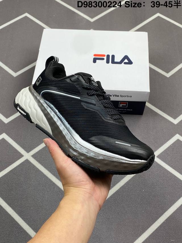 Fila Fusion 斐乐潮牌 复古低帮运动休闲鞋 Filafusion主要以时尚运动文化 跨界联名为主 结合当下广受欢迎的滑板街篮 棒球、骑行等时尚运动 运 - 点击图像关闭