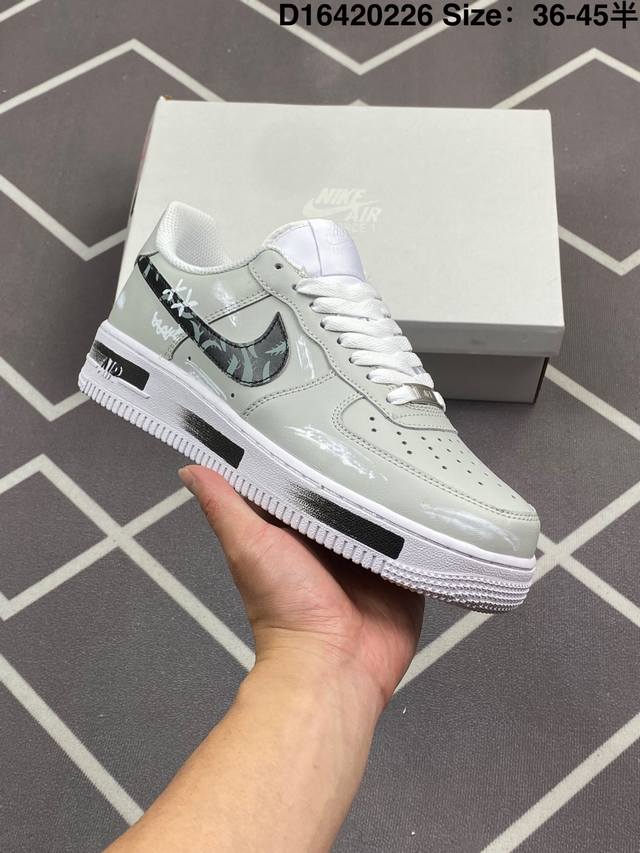 公司级Nike Air Force 1‘07 原楦头原纸板 打造纯正低帮空军版型 专注外贸渠道 全掌内置蜂窝气垫 原盒配件 原厂中底钢印、拉帮完美 货号:Cw2