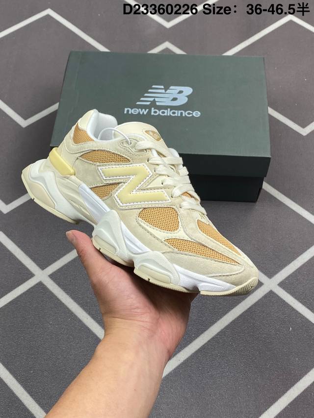 Joe Freshgoods X New Balance Nb9060 联名款 复古休闲运动慢跑鞋 鞋款灵感源自设计师本人对夏日的怀日回忆。鞋面大身由空间双格及