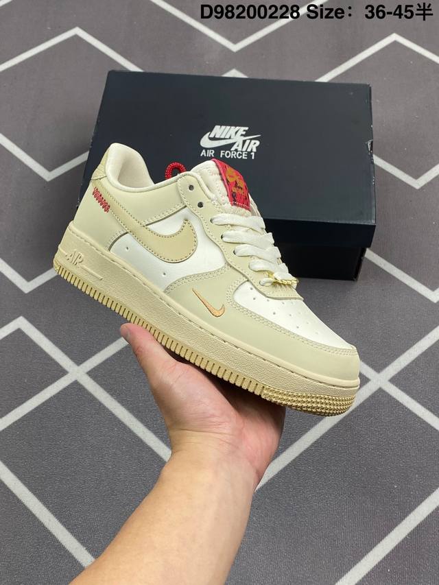 耐克 Nike Air Force 1 ‘07 Low 空军一号 厚底增高百搭休闲运动板鞋 原楦头原纸板 打造纯正空军版型，专注外贸渠道 全掌内置蜂窝气垫 原盒