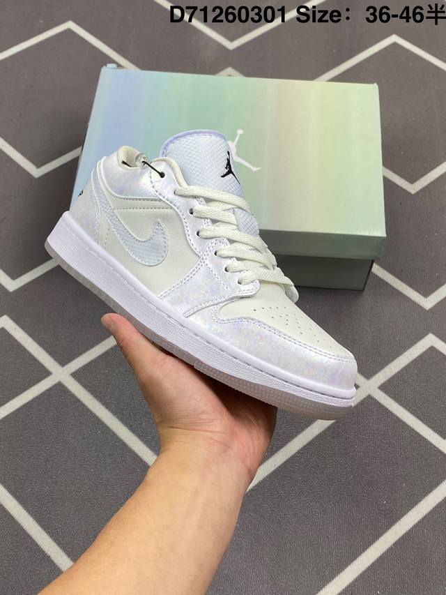 Air Jordan 1 Low Aj1低帮系列篮球鞋 官方同步配色 原装级产物 #拒绝公底 立体鞋型 细节完美 高清洁度 购置公司同步原材料 原汁原味 忠于原