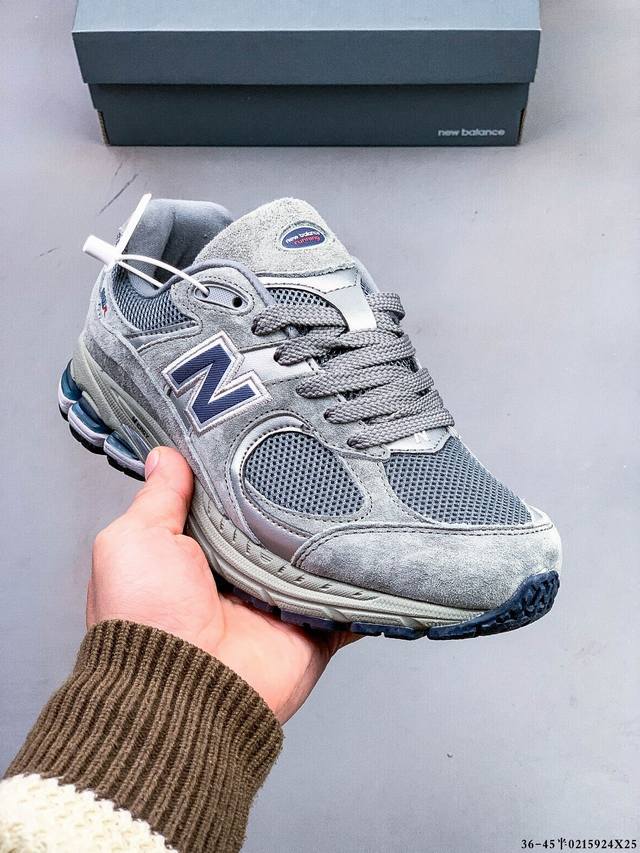 新百伦 New Balance Nb2002 复古运动鞋 Wl2002Ra全球首发专治各种不帅 鞋身轻便 舒适性相当不错 #原厂代工 正单规格生产 头层小牛皮