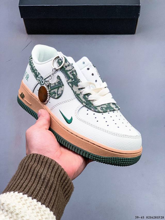 公司级！耐克Nike Air Force 1 Low 空军一号低帮经典百搭休闲板鞋 0216281F28