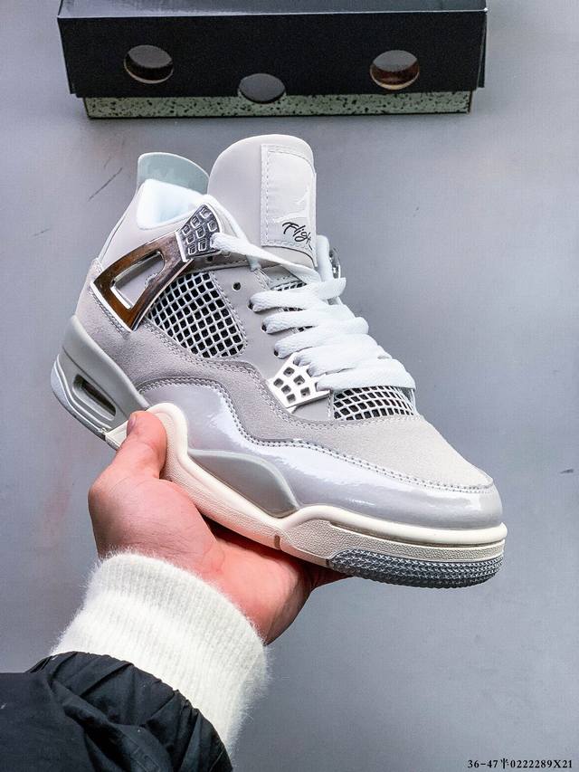 Air Jordan 4 Aj4代中帮复古休闲运动文化篮球鞋。秉承轻量化的速度型篮球鞋设计思想完成设计，降低重量的同时提升舒适度，中底延续前作使用了分离式后掌可 - 点击图像关闭