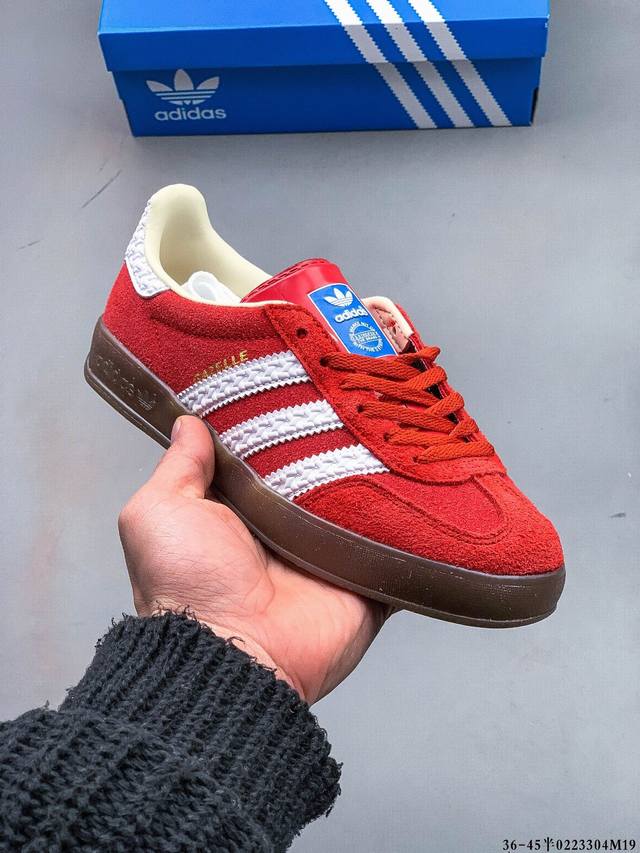 阿迪达斯Adidas Gazelle 低帮复古百搭休闲运动板鞋 0223304M19