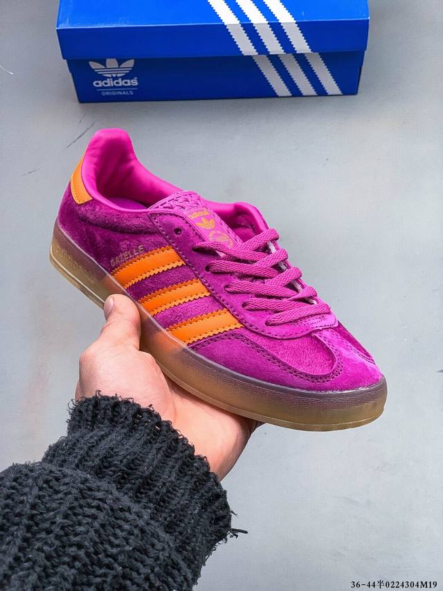 阿迪达斯Adidas Gazelle 低帮复古百搭休闲运动板鞋 0224304M19