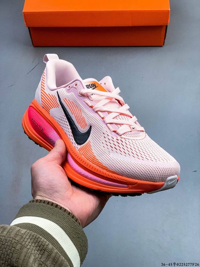 Nike Air Zoom Vomero 18 全新科技提前原鞋开发 充正版本 区别市面真标版本 必定是官方强力主推款式，真正的Zoom缓震科技嵌入如假包退 ，