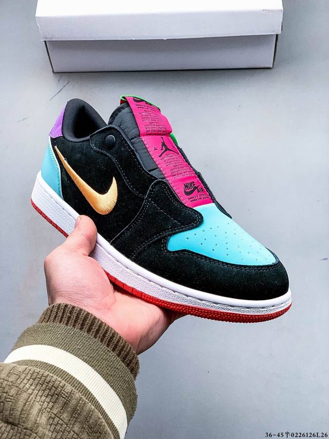 耐克Nike Air Jordan 1 Low Aj1 乔1 电绣勾低帮潮流缓运动休闲板鞋。Aj1 低帮拼接 完美版型真头层牛皮# 内置缓震气垫 原鞋开模 拒绝