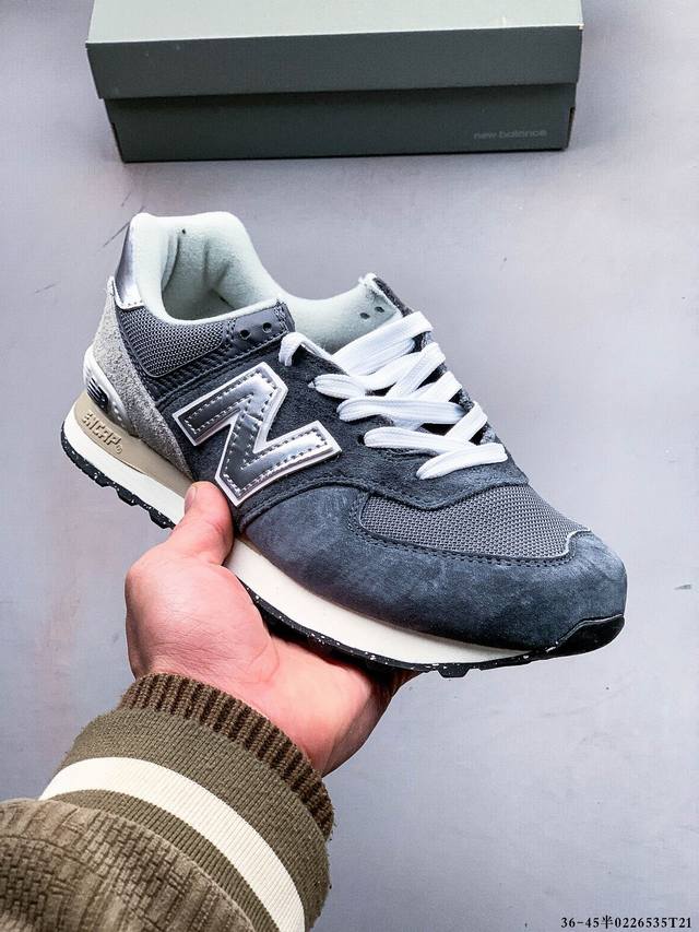 新百伦 New Balance 574系列经典复古跑步鞋 0226535T21