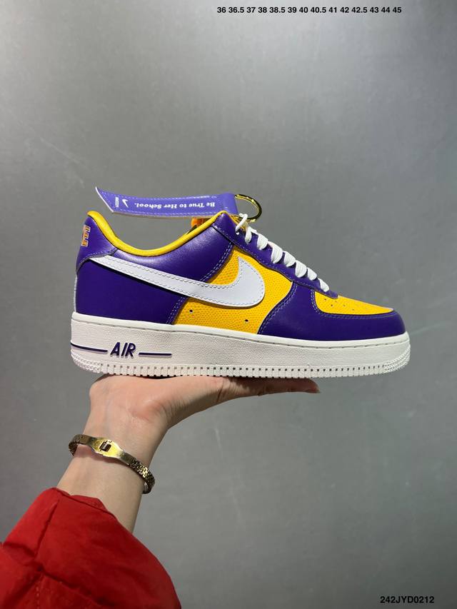 公司级Nike Air Force1 全新配色 #原楦头原纸板 打造纯正空军版型 #专注外贸渠道 全掌内置蜂窝气垫 #原盒配件 原厂中底钢印、拉帮完美 货号：H