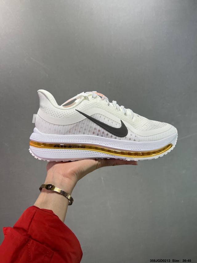 公司级Nike Pegasus Premium 减震防滑耐磨透气 低帮 跑步鞋 兼顾迅疾外观和稳固脚感 后跟覆面和中足动态支撑巧妙融合 缔造稳定顺畅的迈步体验