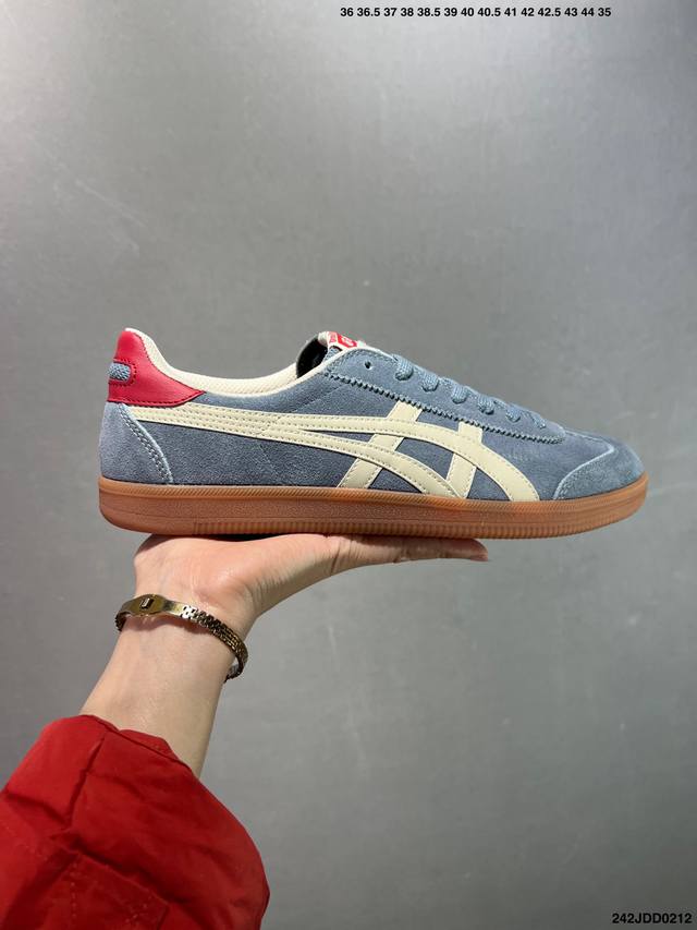 亚瑟士 Onitsuka Tiger Tokuten 复古低帮休闲跑鞋 炎夏必备 Tokuten的灵感来源于80年代的室内用鞋 T-Toe前足补强设计 室内鞋的 - 点击图像关闭