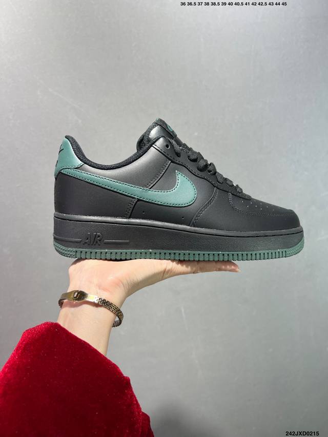 公司级 Nike Air Force 1 Low’07 空军一号低帮休闲板鞋 定制皮料 原楦原纸板 纯正空军版型 内置全掌气垫 货号：男 Cw2288-114