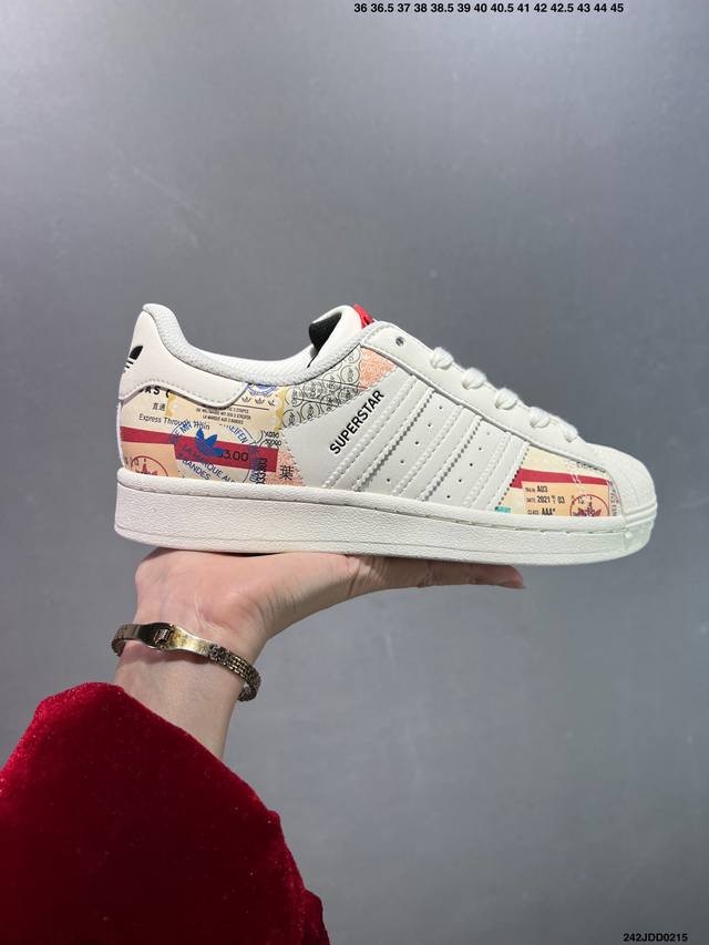 Adidas Originals Superstar W 渠道正品订单 诠释市场最高工艺水平 贝壳头经典小白板鞋 专柜上架同步配色 全鞋进口头层皮料打造。区别市