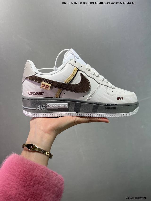 公司级 Nike Air Force 1 Low’07 空军一号低帮休闲板鞋 定制皮料 原楦原纸板 纯正空军版型 内置全掌气垫 货号：男 Cw2288-114