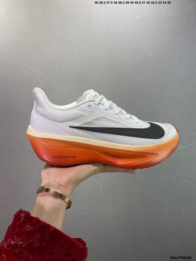 公司级Nk Zoom Fly 6 竞速飞行6代系列低帮轻质缓震透气休闲运动跑步鞋Hj7038-100 Nk旗下主打竞速训练的Zoom Fly 6突然官宣，让不少