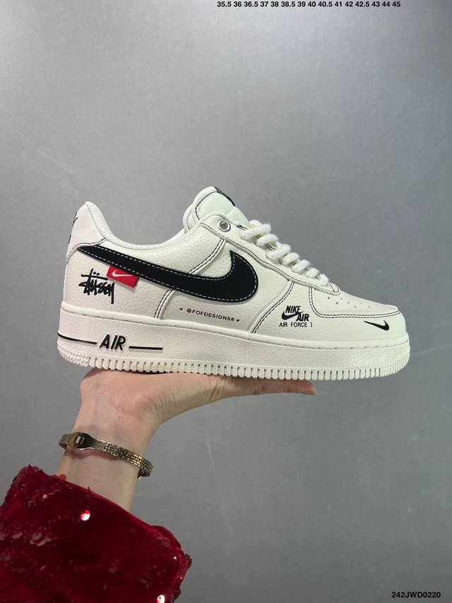 公司级 Nike Air Force 1 Low’07 空军一号低帮休闲板鞋 定制皮料 原楦原纸板 纯正空军版型 内置全掌气垫 货号：Hv6000 Size：3