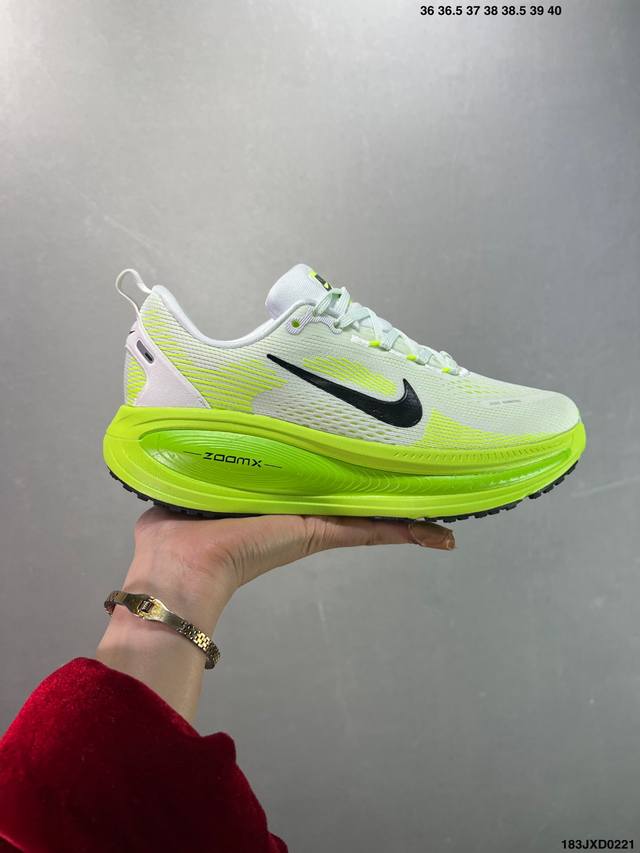 公司级Nike Air Zoom Vomero 18 全新科技提前原鞋开发 运动跑鞋 区别市面真标版本 必定是官方强力主推款式，真正的Zoom缓震科技嵌入如假包